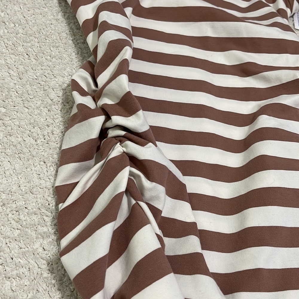NWT- Old Navy Maternity- XS - Picture 5 of 7